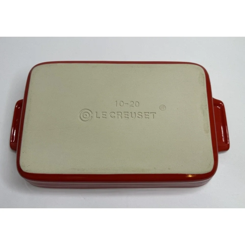 Le Creuset Red Ceramic Baking Pan Rectangle side handles 10 - 20 EUC